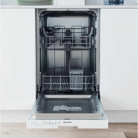 Indesit Built-in Slimline Dishwasher 10 Place Setting 45cm wide