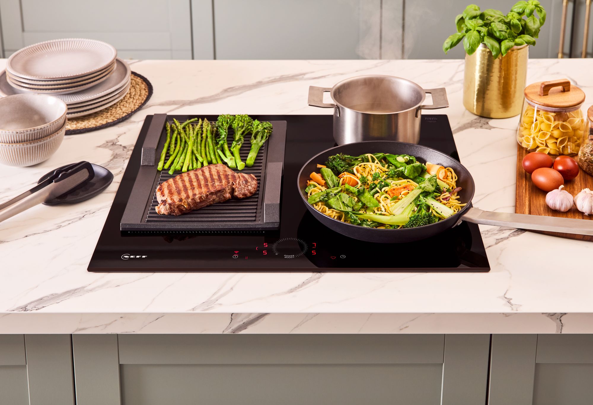 NEFF T56FHS1L0 'N70' 60cm 4 Zone Smart Induction Hob - Black thumbnail image